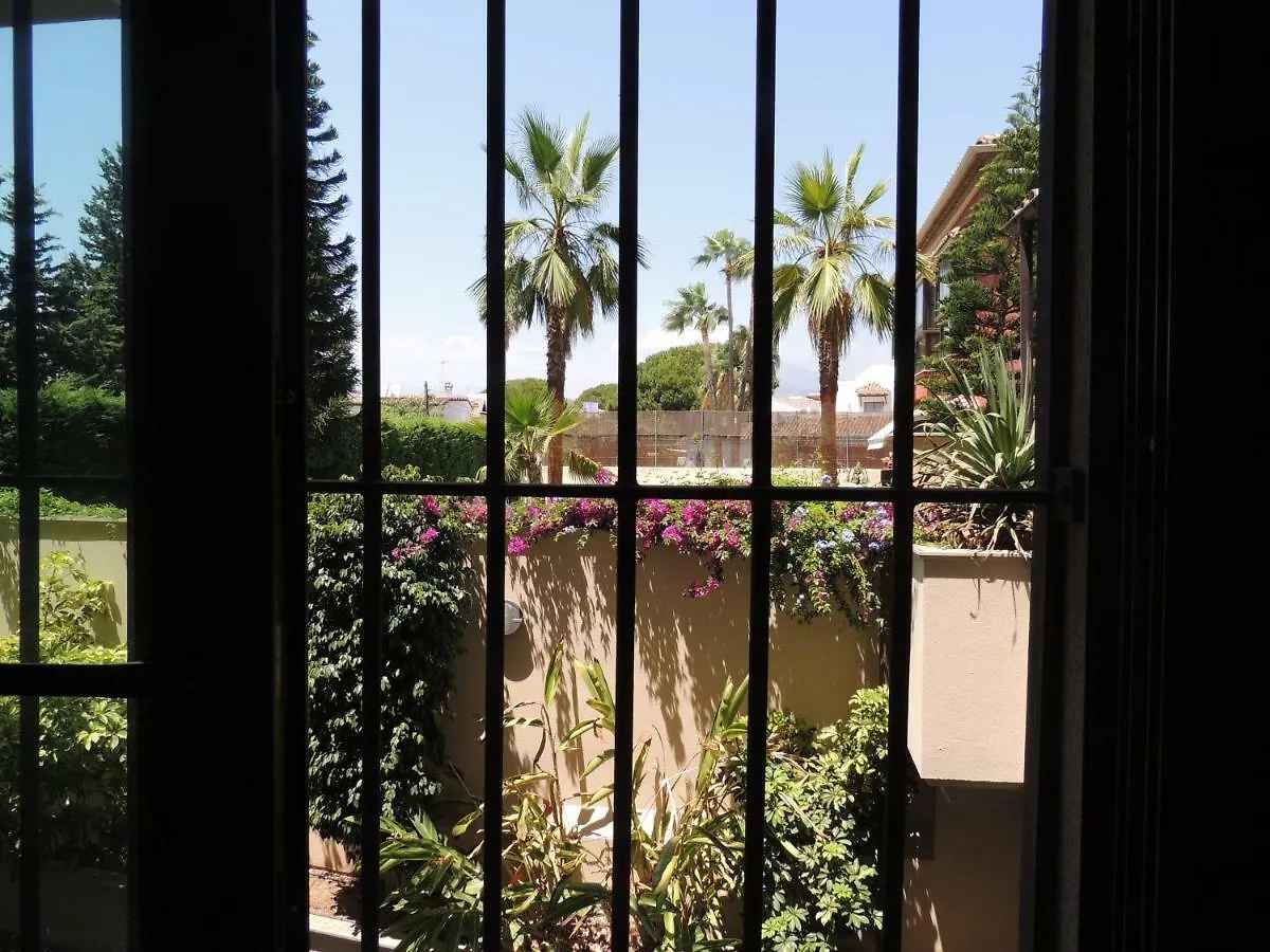 Noray Playa Apartment Marbella Spain